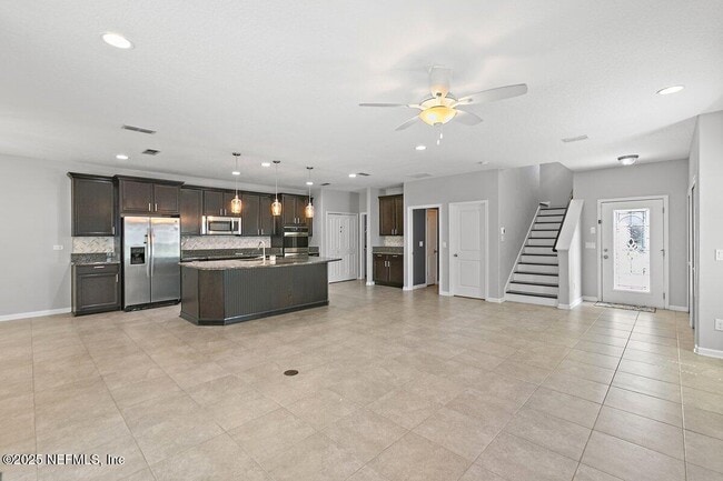 Building Photo - 276 Sanctuary Dr