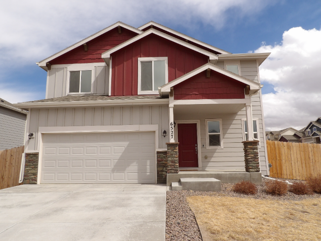 Building Photo - 6527 Chaplin Dr