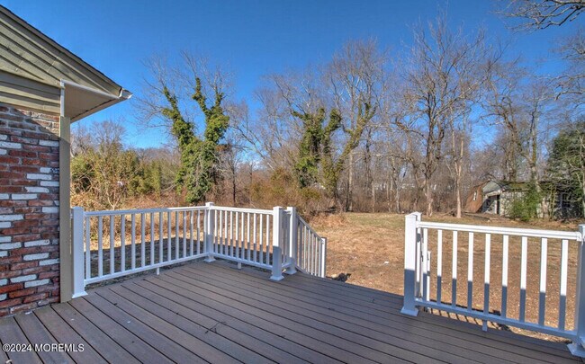 Foto del edificio - 192 W 5th St