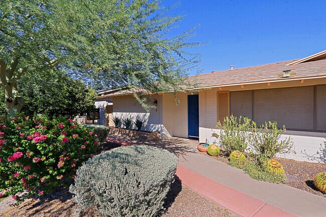 Foto del edificio - 6203 N 12th Pl