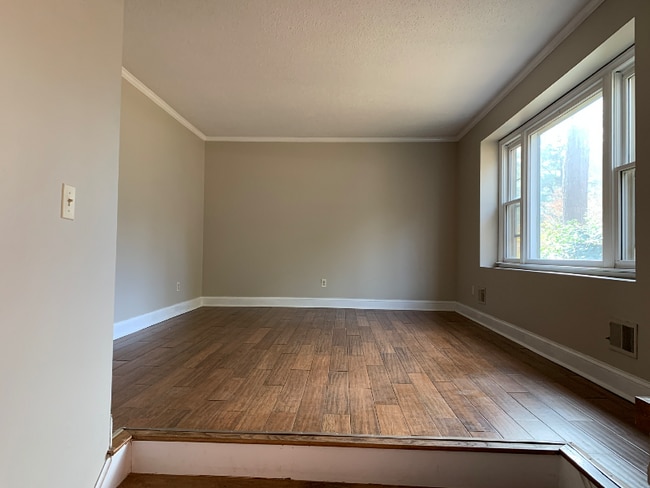 Building Photo - 7708 Fiesta Way