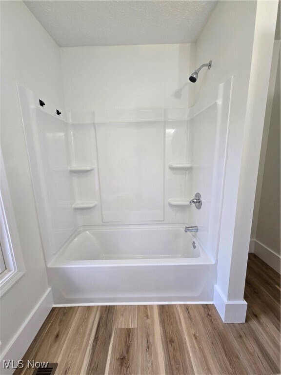 Foto del edificio - 666 Pittsburgh Ave