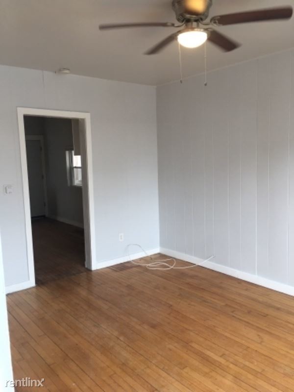 Building Photo - 1317 S 49th Ct