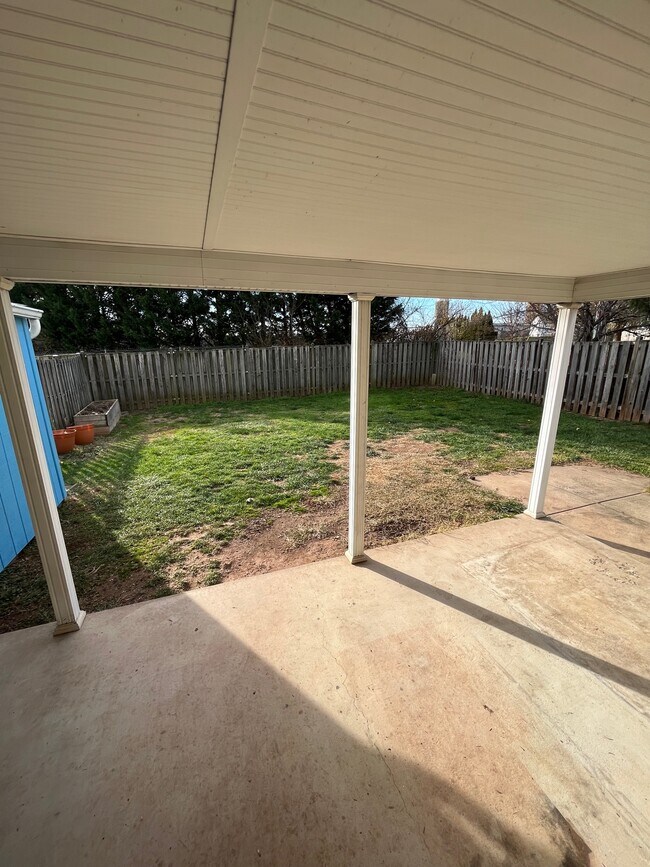 Back Yard - 533 Beebe Ct