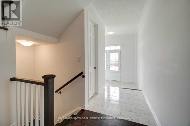 Building Photo - 359 Gordon Krantz Ave