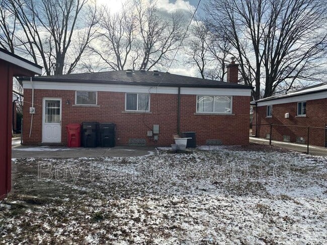 Building Photo - 5309 Grovedale St