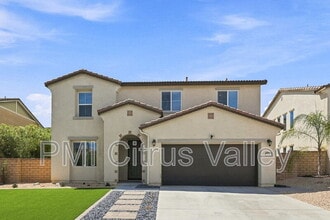 Building Photo - 24613 Round Meadow Dr
