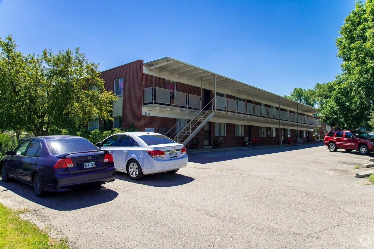 Primary Photo - The Club Apartments