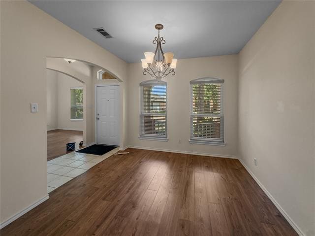 Foto del edificio - 617 Gentry Ln