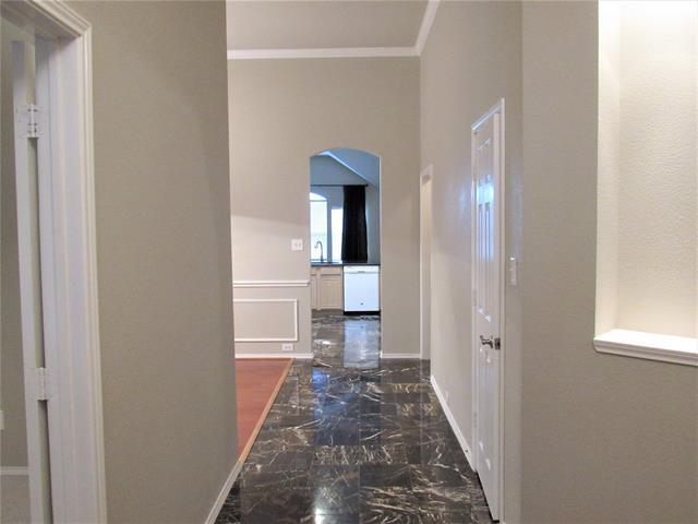 Building Photo - 2325 Keystone Dr