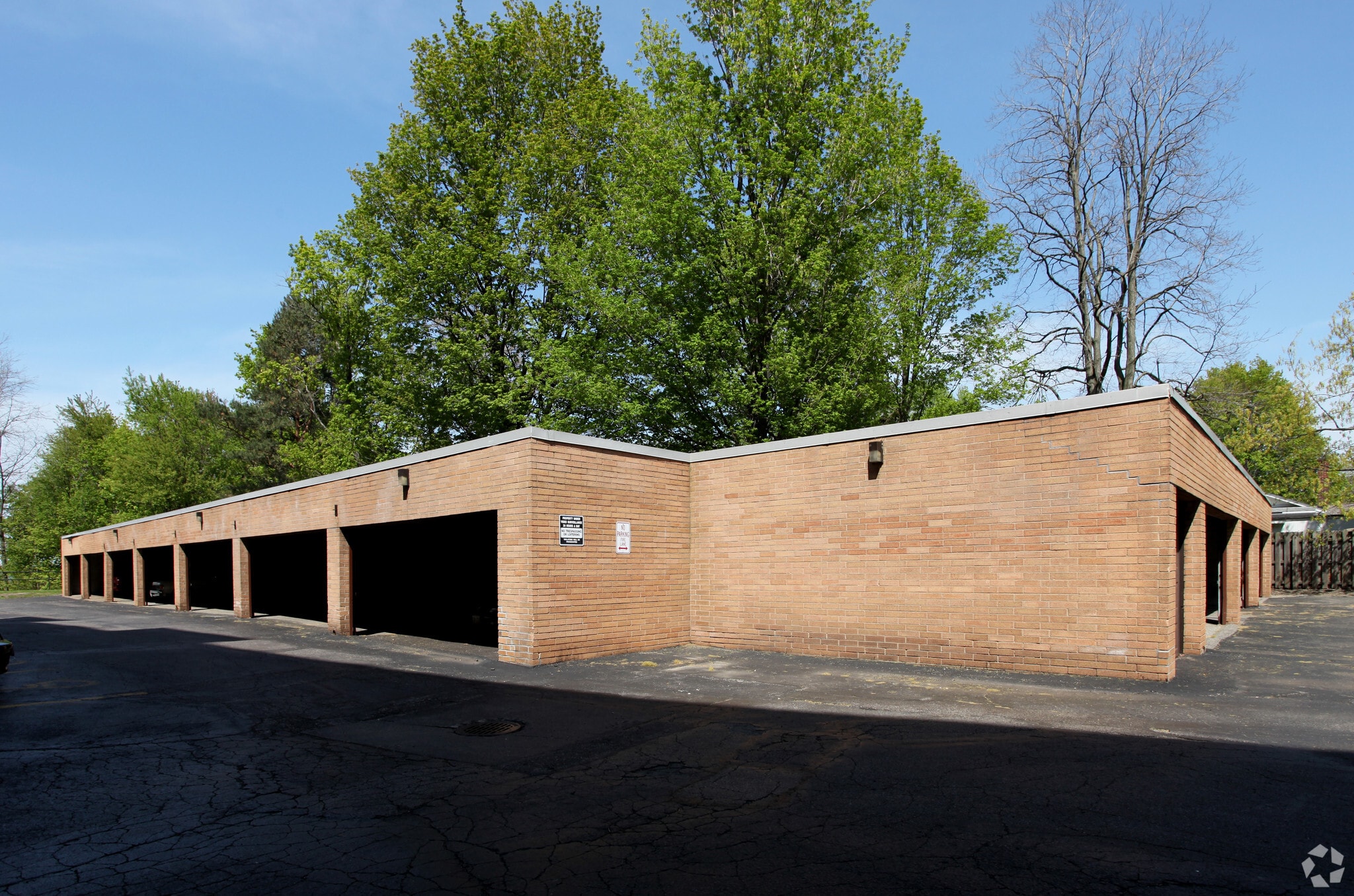 Sandcrest Apartments – photo 3