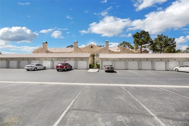 Foto del edificio - 2251 Wigwam Pkwy
