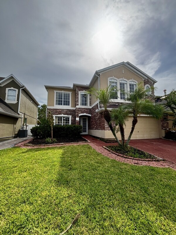 Foto del edificio - 1545 Cedar Lake Dr