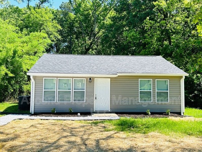 Photo - 3503 Wilcox Blvd House