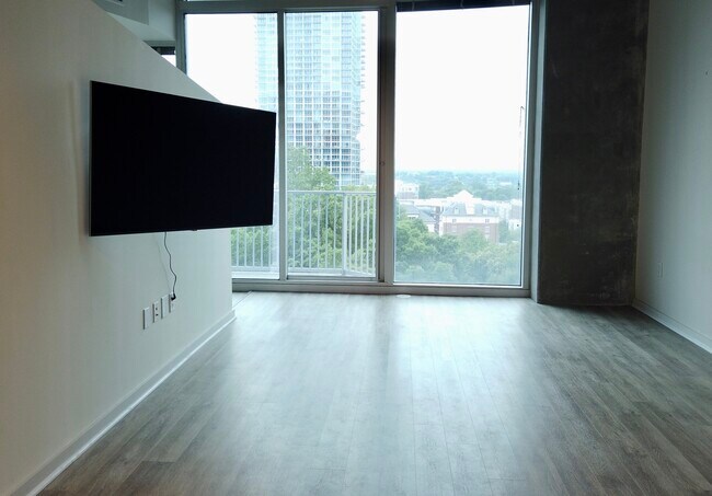 Foto del edificio - 210 N Church St