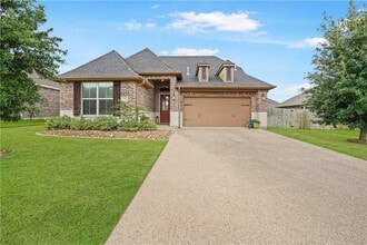 Building Photo - 2711 Talsworth Dr