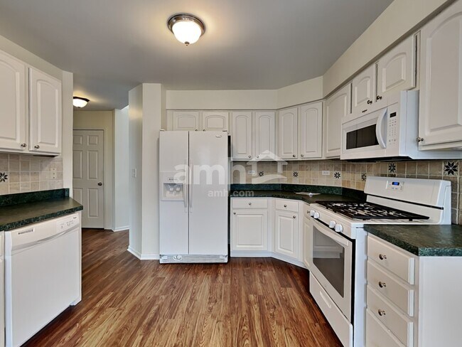 Foto del edificio - 1982 Conway Ln