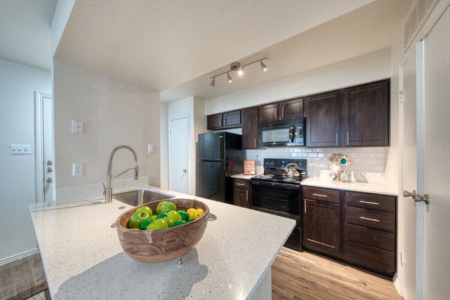 Copper Ridge apartments — community photo - Copper Ridge