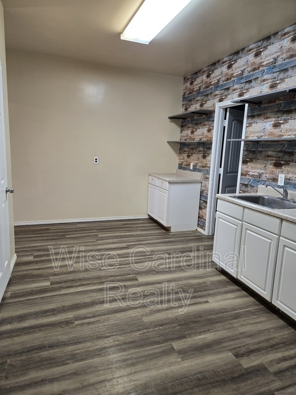 Foto del edificio - 17808 Private Rd 2160