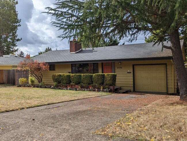 Building Photo - Great 2 Bedroom With Bonus Space Located in South Eugene!