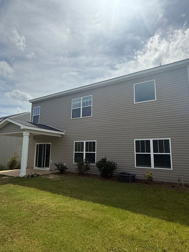 Building Photo - 1263 Gregory Landing Dr