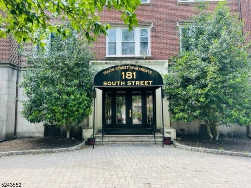 183 South St Unit D4, Morristown, NJ 07960 Room for Rent in