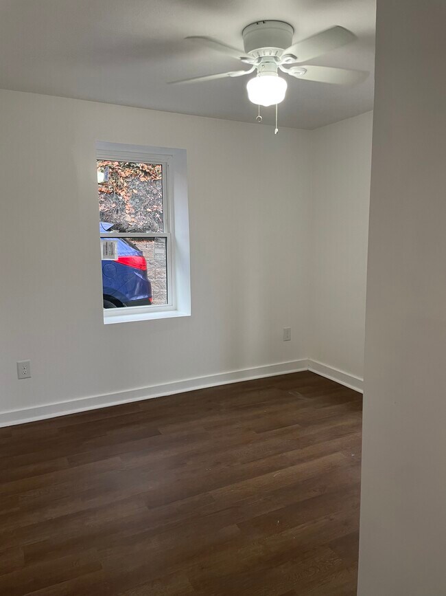 Dormitorio 1 - 416 Old Beason Well Rd