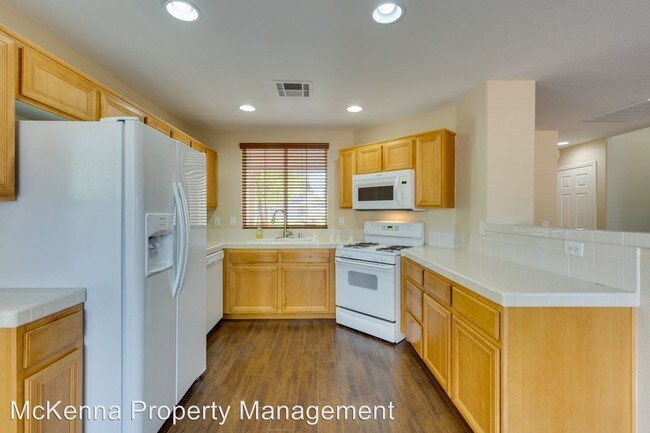 Building Photo - 4 br, 2.5 bath House - 2608 Wild Ambrosia Ave