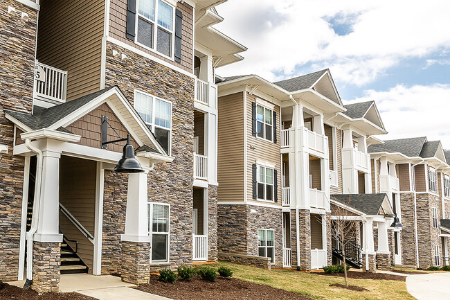 Building Photo - The Reserve at Daleville