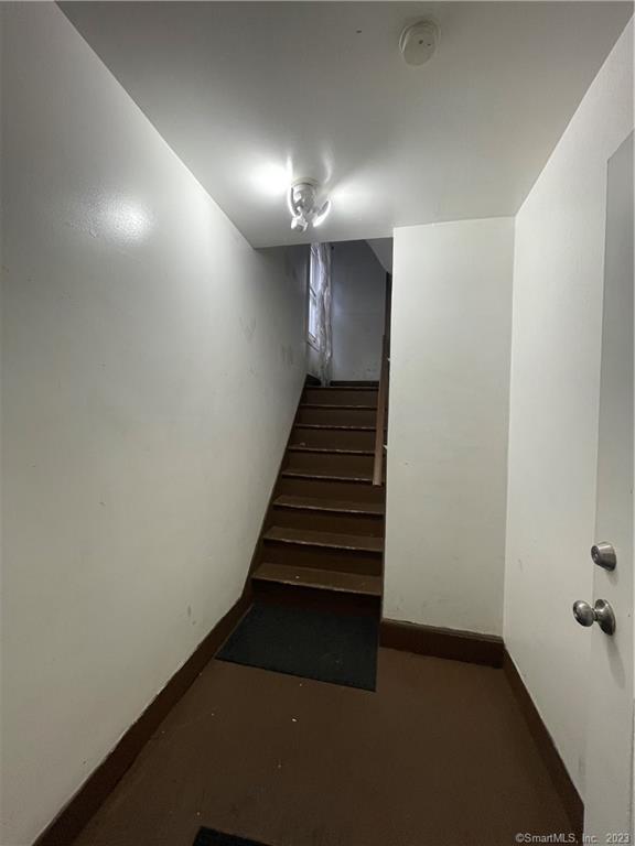 Building Photo - 370 Wood Ave