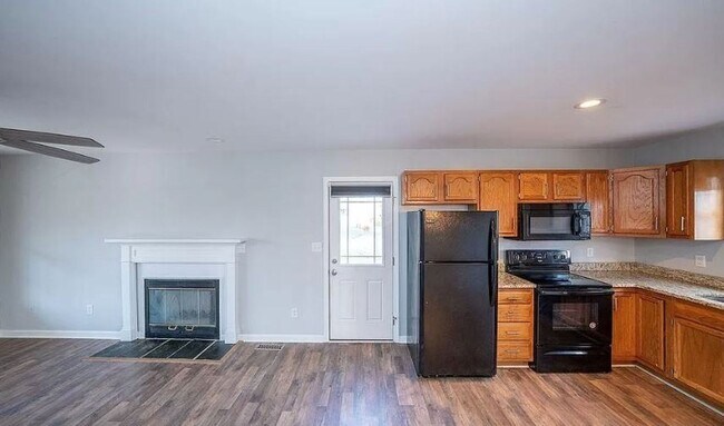 Foto del edificio - 25 Glen Burnie Rd