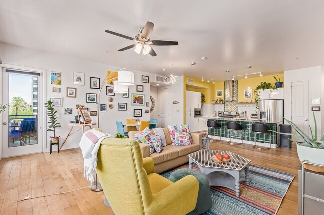 Foto del edificio - Stunning 2 bedroom with a Den at Edison Midtown!!!  Available June 1st!!!  Like living at a Resor...