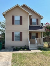 Building Photo - 404 S Texas Dr