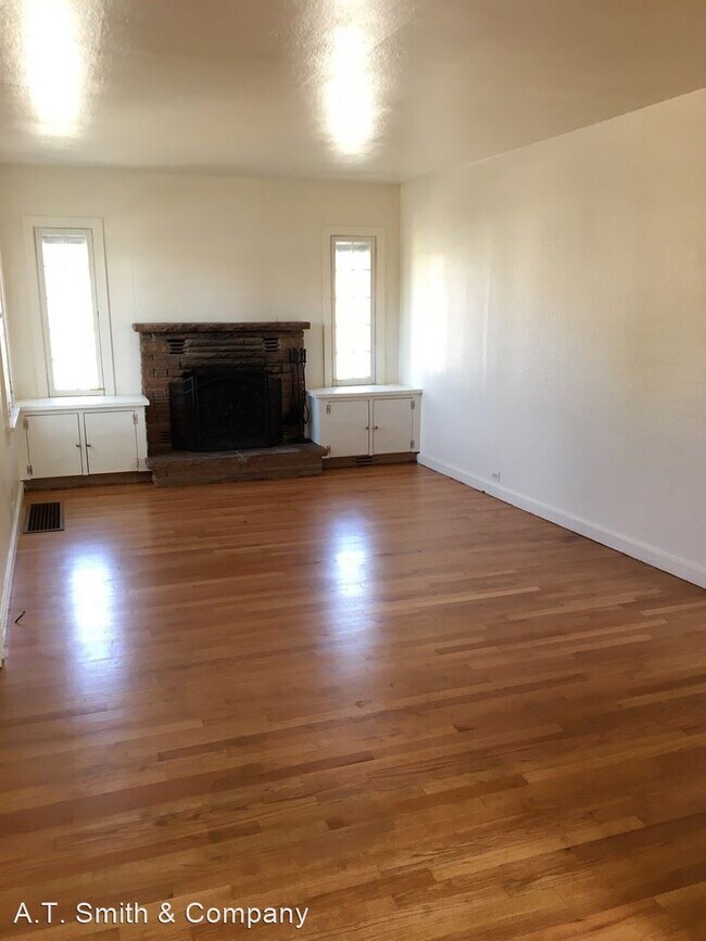 Building Photo - 2 br, 1 bath House - 3076 Eaton Street