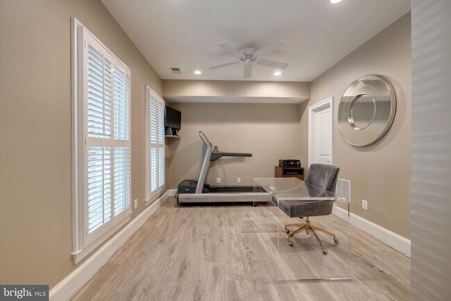Foto del edificio - 712 Bracey Ln