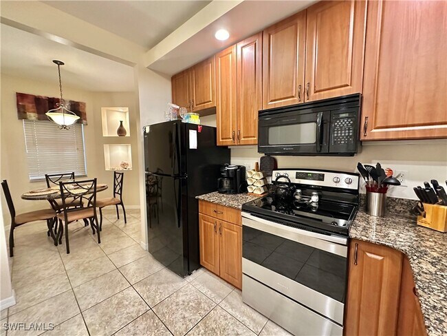Building Photo - 1133 Van Loon Commons Cir