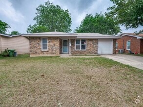 Building Photo - 3713 Rogene St