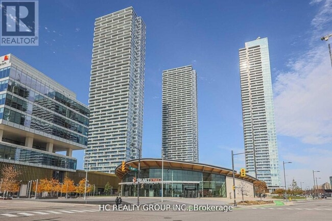 Photo du bâtiment - 898 Portage Pkwy