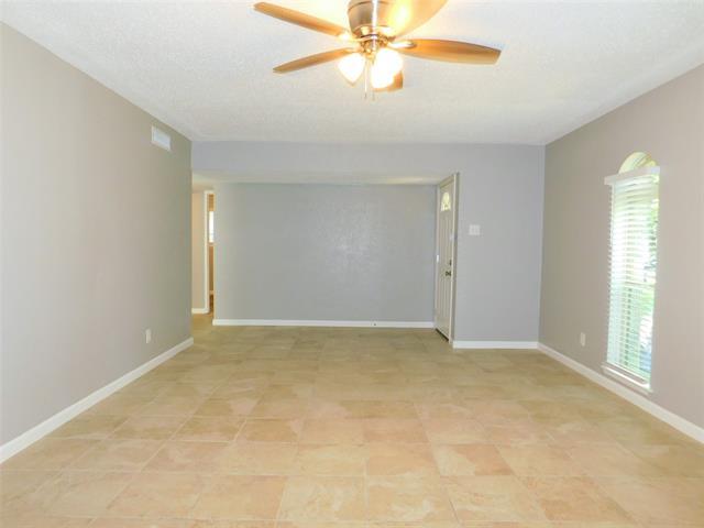 Foto del edificio - 1108 Winterwood Dr