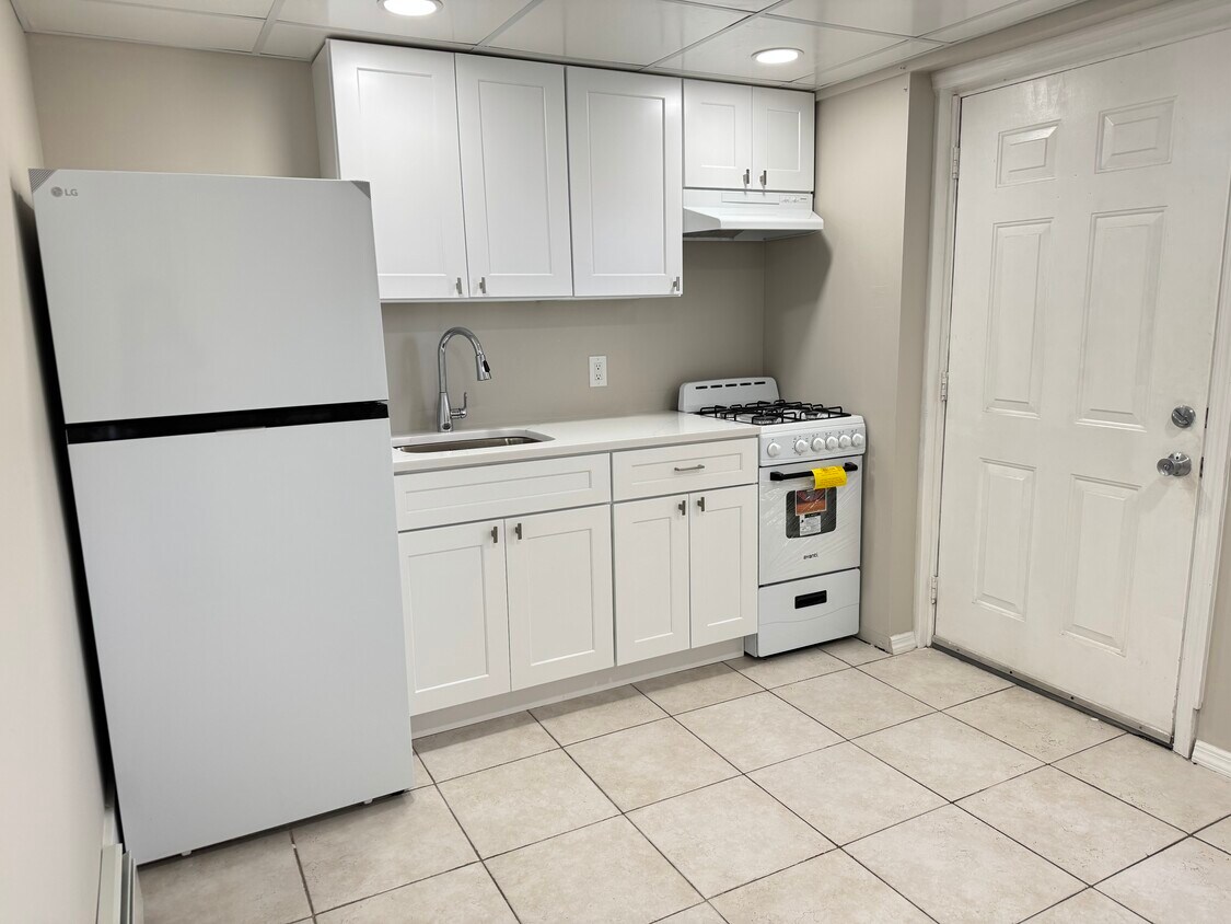 Foto principal - 545 Old Bethpage Rd