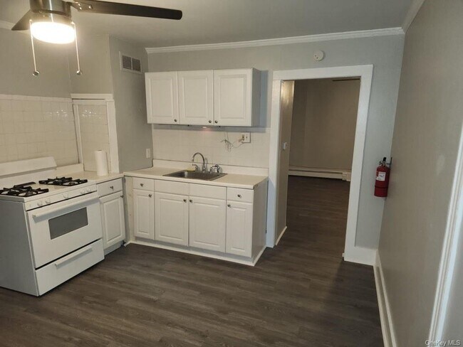 Foto del edificio - 11 Bonnell Pl