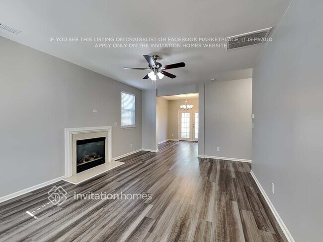 Building Photo - 161 Sweetmartha Dr