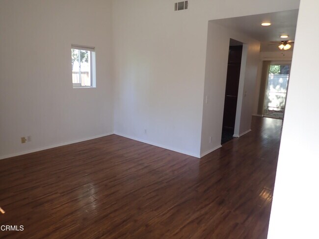 Building Photo - 6022 Berkeley Rd