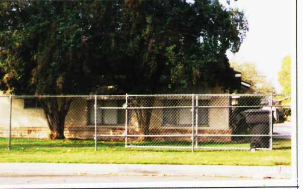 Building Photo - 1364-1366 Belle St