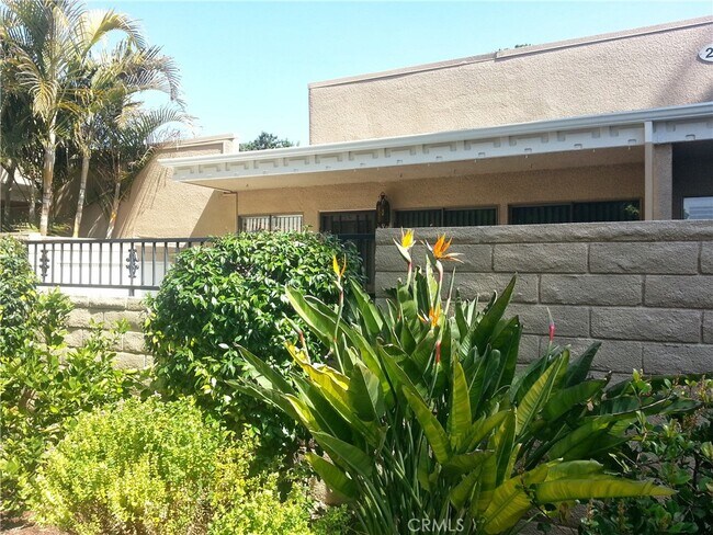 Building Photo - 2066 Via Mariposa E