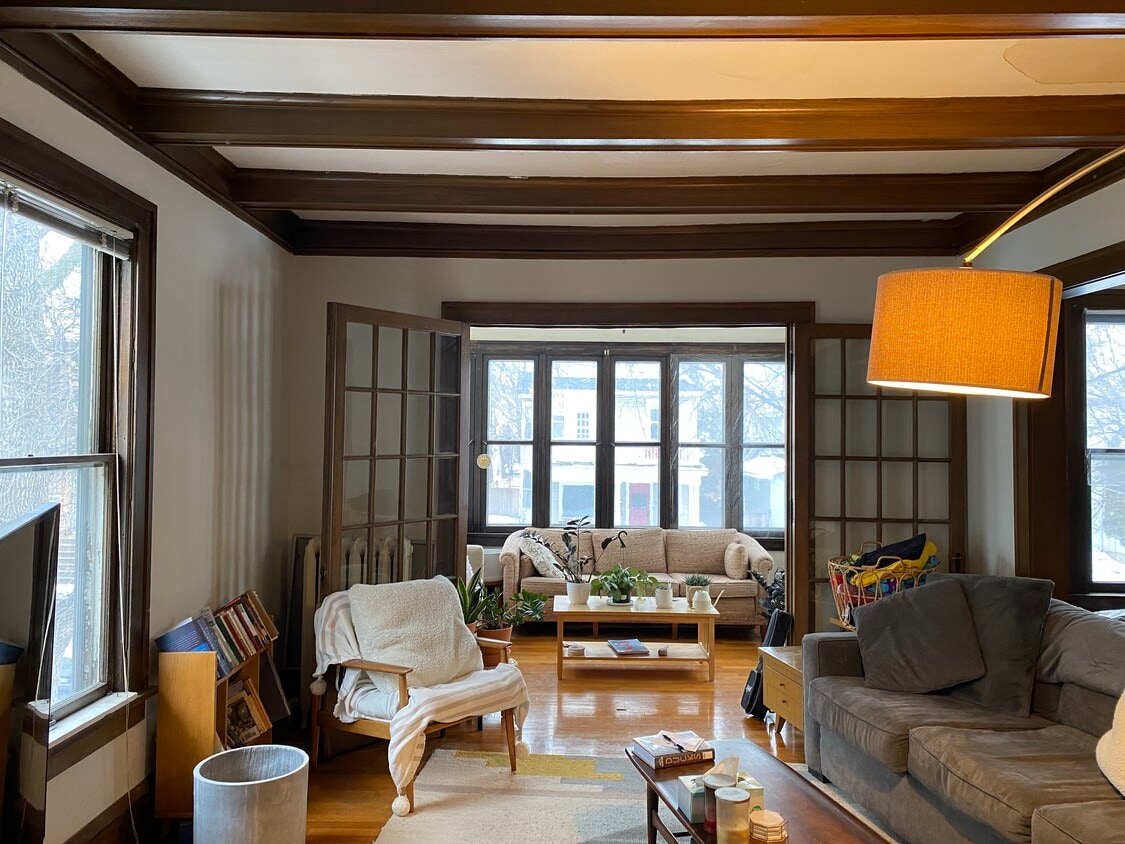 2541 Bryant Avenue South Unit 2, Minneapolis, MN 55405 Apartments in Minneapolis, MN