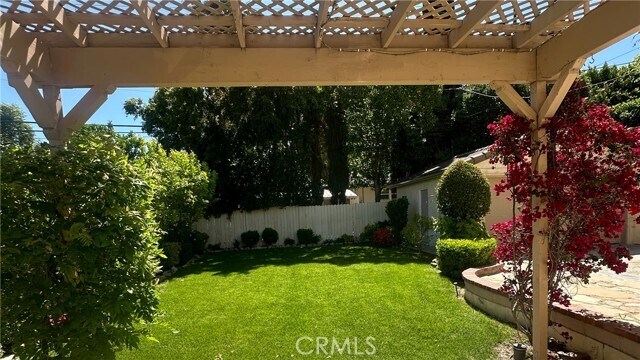 Building Photo - 5358 Baza Ave