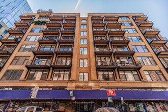 Building Photo - 625 W Jackson Blvd
