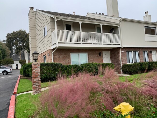 Foto del edificio - 859 Del Mar Downs Rd