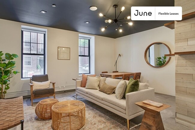Building Photo - Great Private ROOM in Manhattan